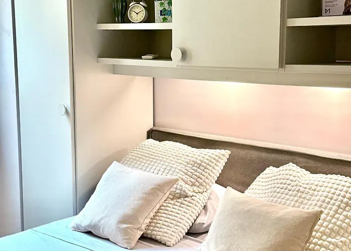 Numa 1871 Design And Comfort In The Center Of דירה *